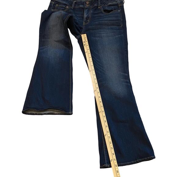 American Eagle Jeans Women Sz 16 Short Artist Flare Leg Distressed Stretch Boho - Picture 10 of 11